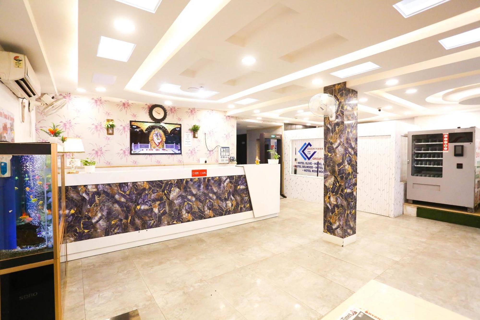 Hotel Aashiyana Neu-Delhi Exterior foto